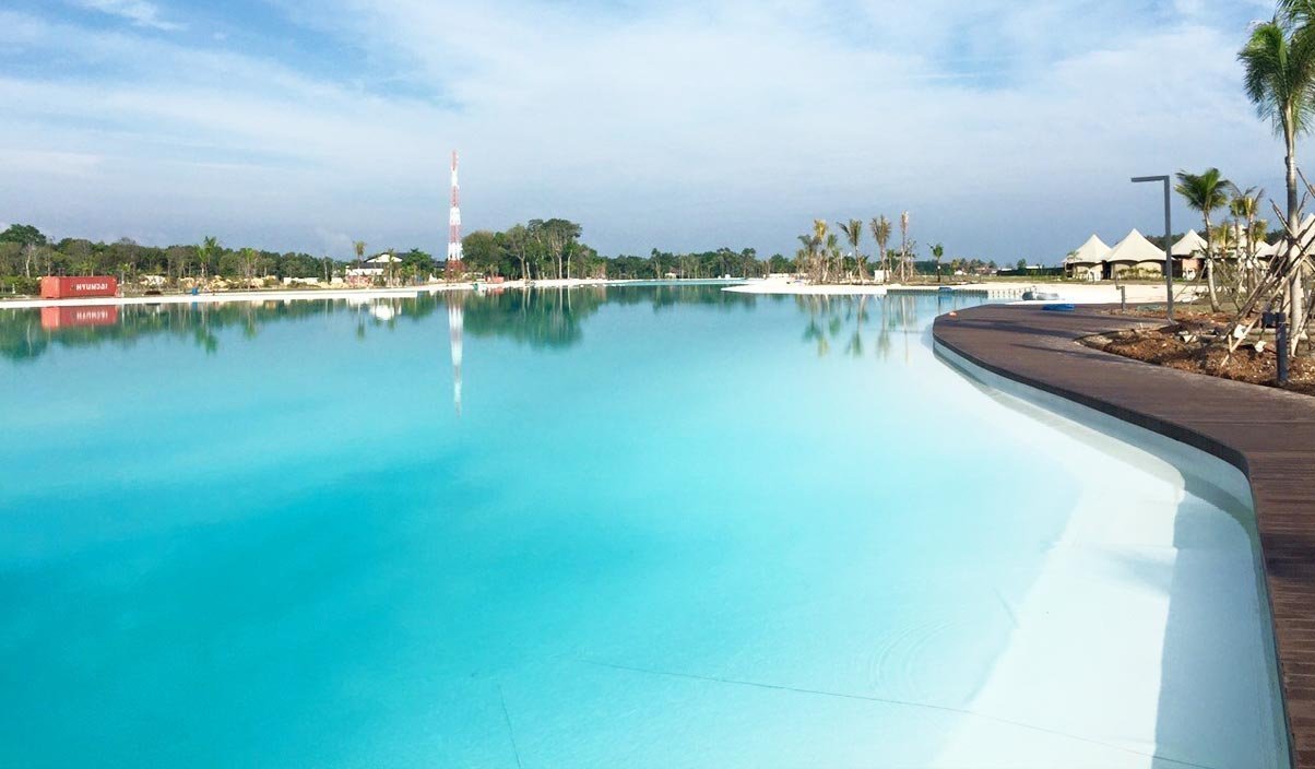 crystal lagoon bintan - treasure bay